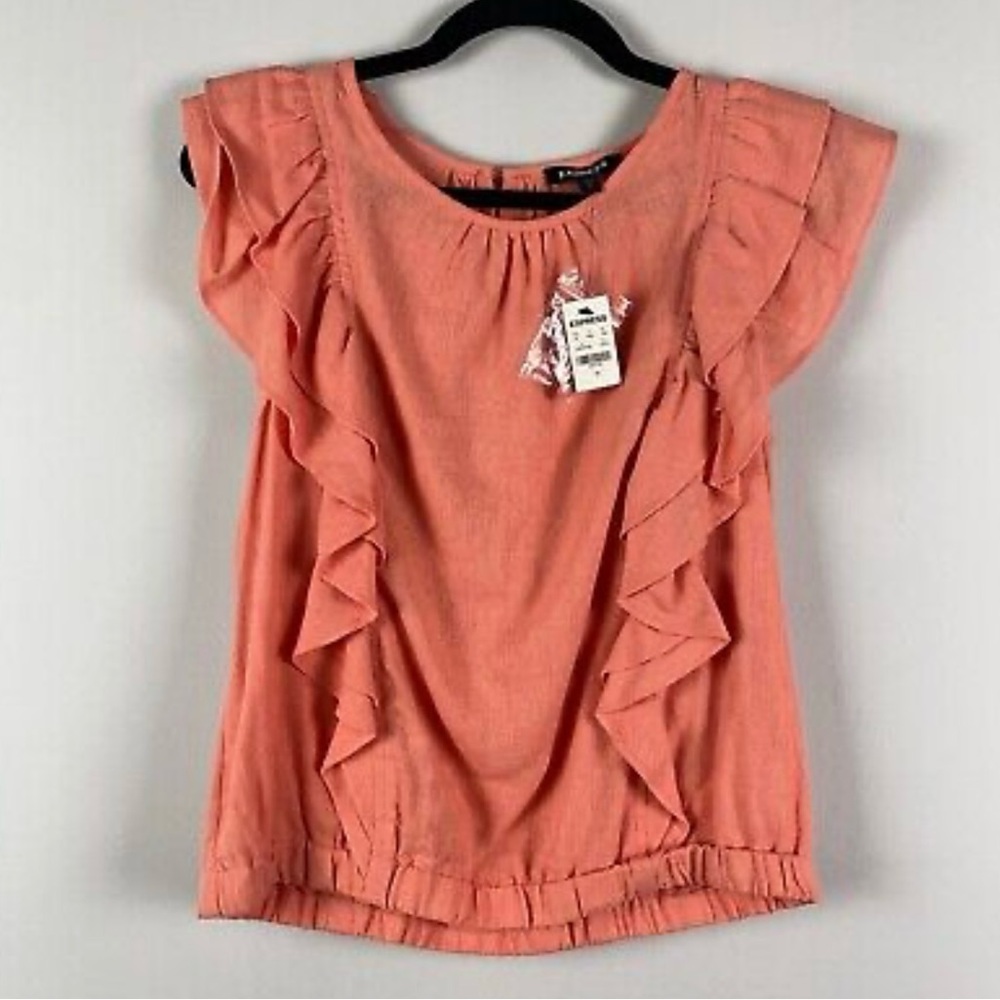 NWT Express short sleeve blouse